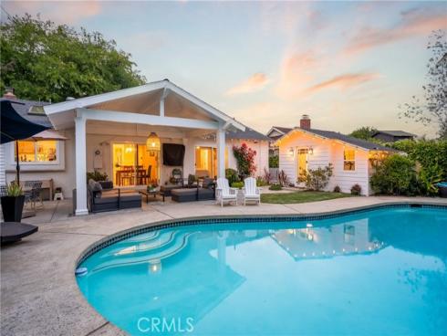 2818 Francis Lane, Costa Mesa, CA