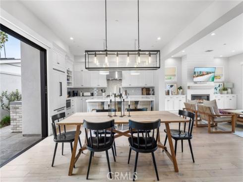 1545 Westminister Avenue, Costa Mesa, CA