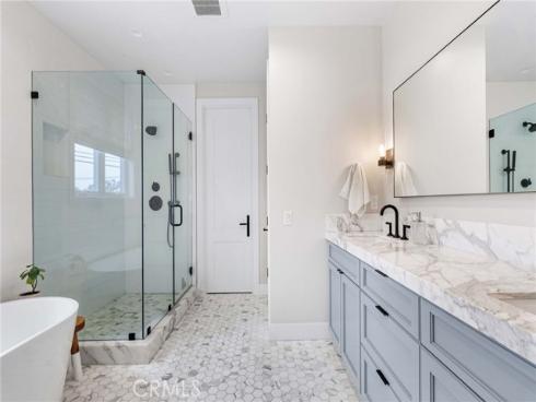 1545 Westminister Avenue, Costa Mesa, CA