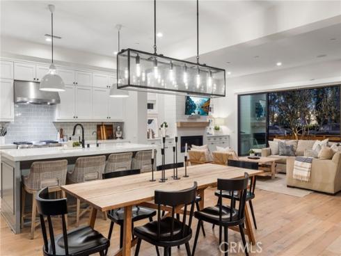 1545 Westminister Avenue, Costa Mesa, CA