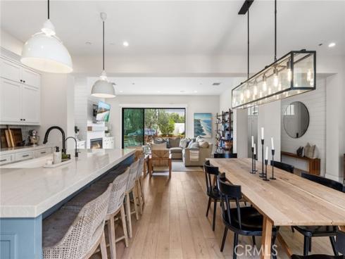 1545 Westminister Avenue, Costa Mesa, CA