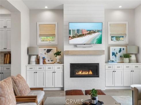 1545 Westminister Avenue, Costa Mesa, CA