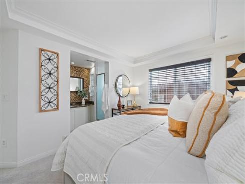 3104 Samoa Place, Costa Mesa, CA