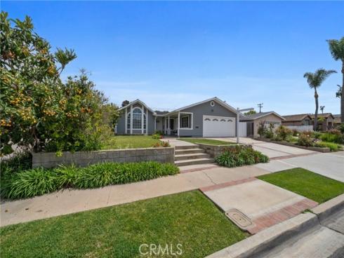 3104 Samoa Place, Costa Mesa, CA