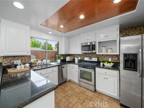 3104 Samoa Place, Costa Mesa, CA
