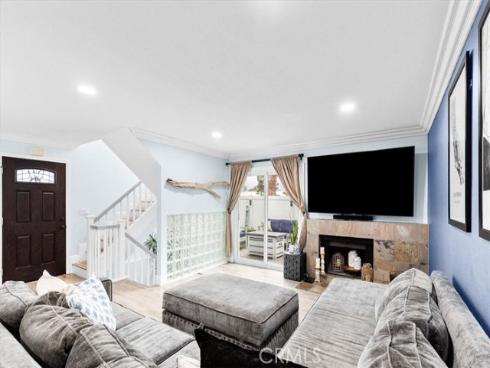 2218 Mayfair Court, Costa Mesa, CA