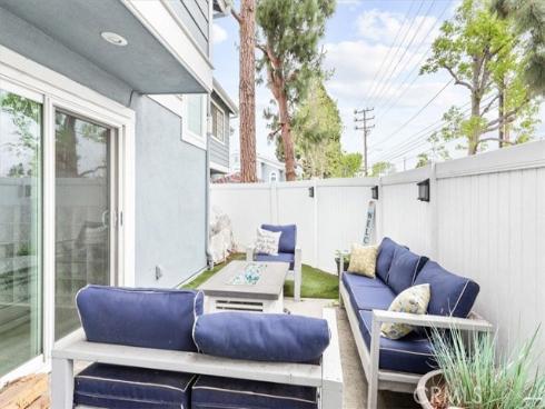 2218 Mayfair Court, Costa Mesa, CA