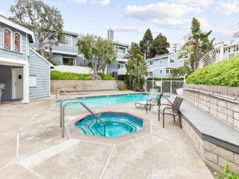 2218 Mayfair Court, Costa Mesa, CA