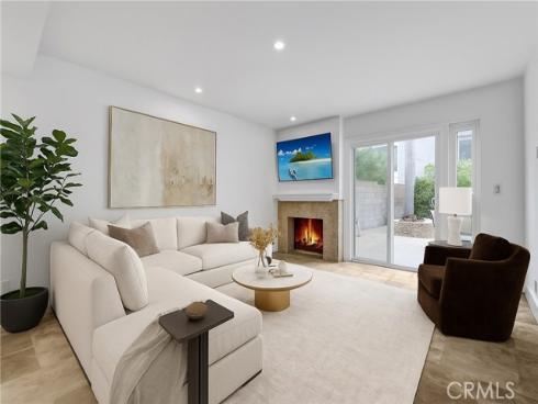 334 Tours Lane, Costa Mesa, CA