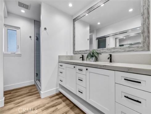 334 Tours Lane, Costa Mesa, CA