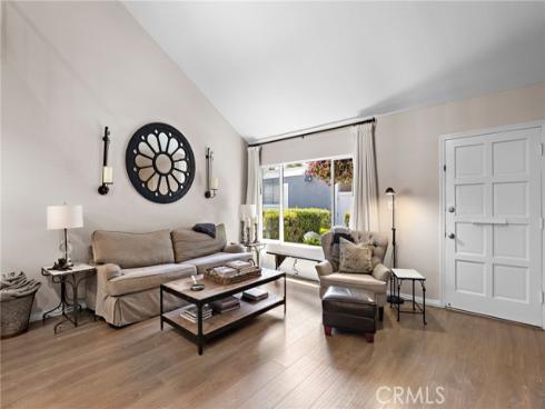 133  Morristown   Lane, Costa Mesa, CA