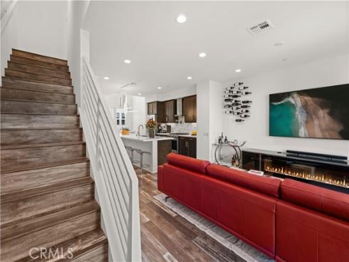 1651 Topanga , Costa Mesa, CA