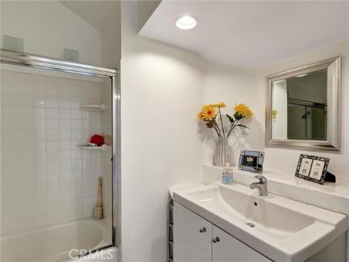 782 Wesleyan , Costa Mesa, CA