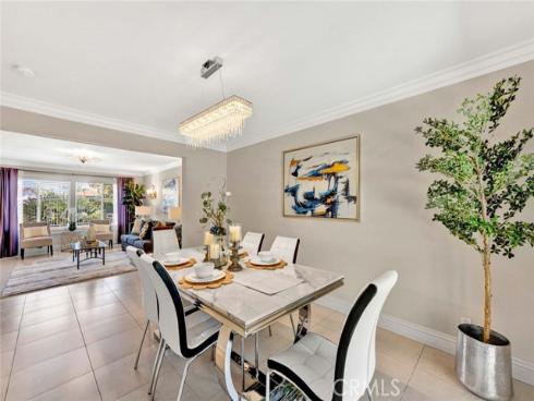 1033 Damascus Circle, Costa Mesa, CA