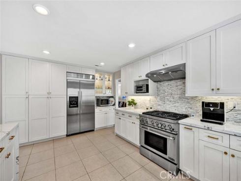 1033 Damascus Circle, Costa Mesa, CA