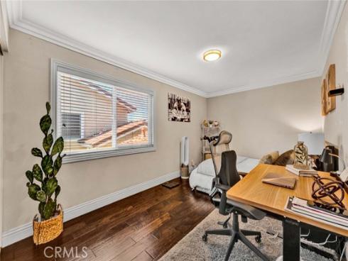 1033 Damascus Circle, Costa Mesa, CA