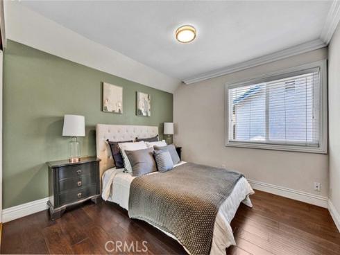 1033 Damascus Circle, Costa Mesa, CA