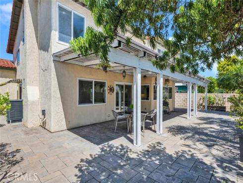 1033 Damascus Circle, Costa Mesa, CA