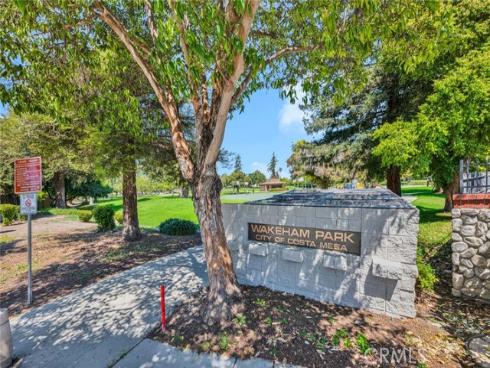 1033  Damascus   Circle, Costa Mesa, CA