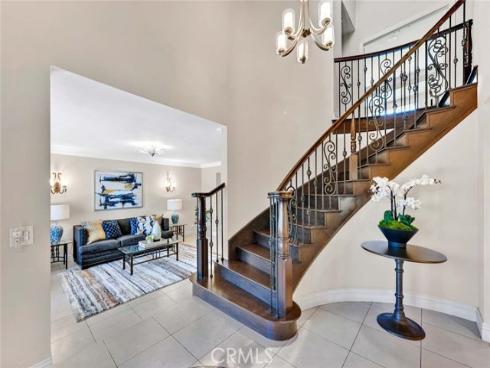 1033 Damascus Circle, Costa Mesa, CA