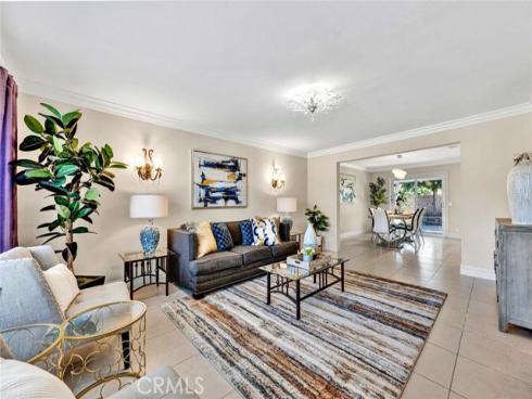 1033 Damascus Circle, Costa Mesa, CA