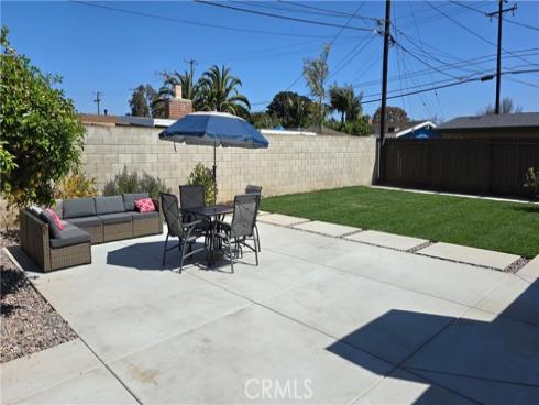 2108 Raleigh Avenue, Costa Mesa, CA