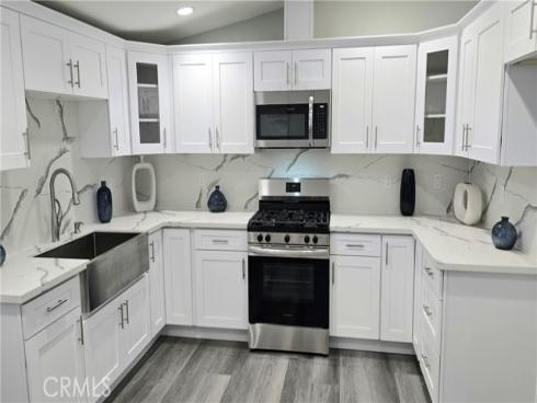 2108 Raleigh Avenue, Costa Mesa, CA