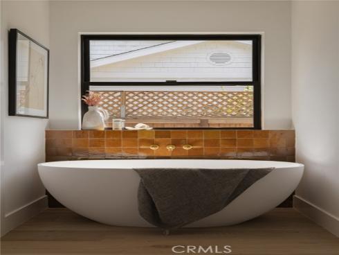 459 E 18th Street, Costa Mesa, CA