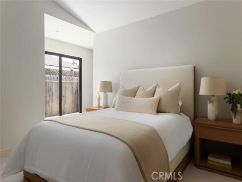 286 Cecil Place, Costa Mesa, CA