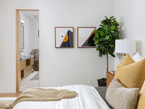 482  Costa Mesa   Street, Costa Mesa, CA