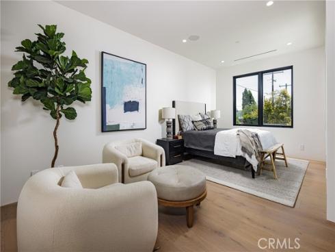 482  Costa Mesa   Street, Costa Mesa, CA