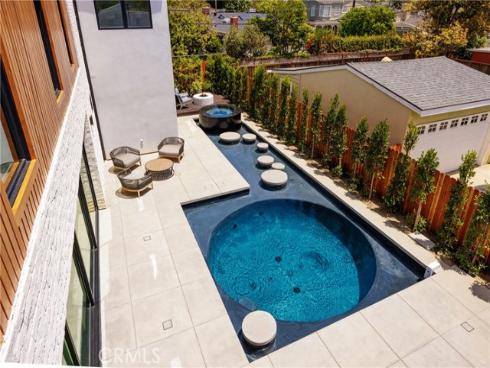 482  Costa Mesa   Street, Costa Mesa, CA