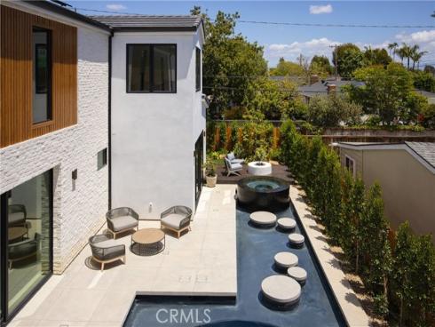 482  Costa Mesa   Street, Costa Mesa, CA