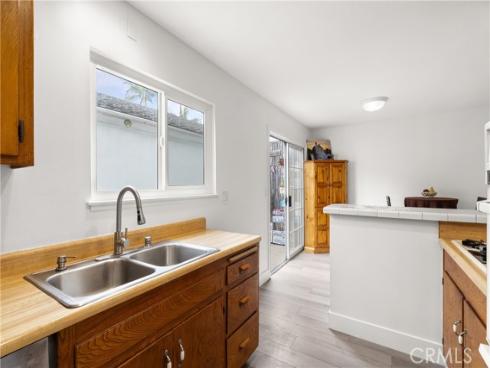 157 Yorktown Lane, Costa Mesa, CA