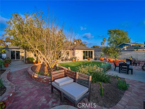 1933 Whittier Avenue, Costa Mesa, CA