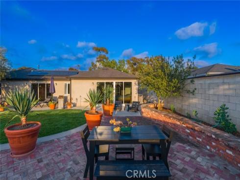 1933 Whittier Avenue, Costa Mesa, CA