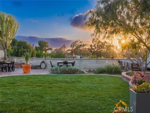 1933 Whittier Avenue, Costa Mesa, CA