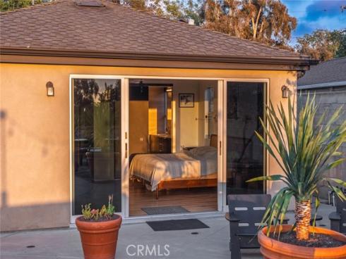 1933 Whittier Avenue, Costa Mesa, CA