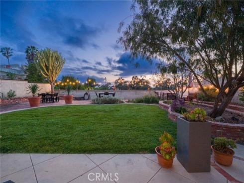 1933  Whittier   Avenue, Costa Mesa, CA