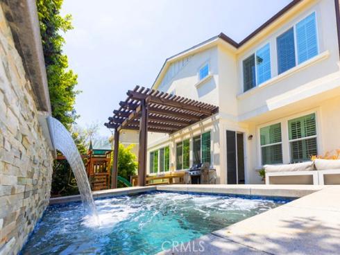 2630 Luminous Lane, Costa Mesa, CA