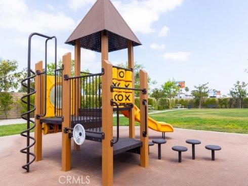 2630 Luminous Lane, Costa Mesa, CA