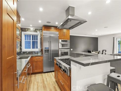 515 Traverse Drive, Costa Mesa, CA