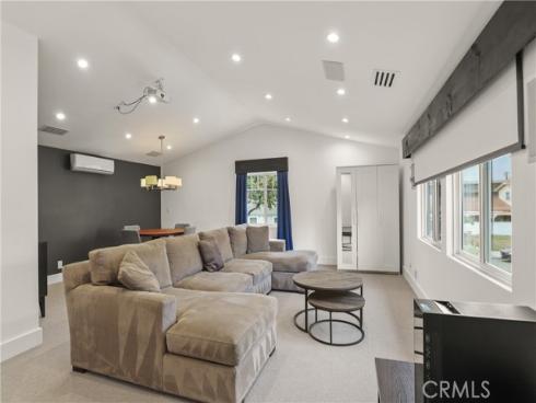 515 Traverse Drive, Costa Mesa, CA