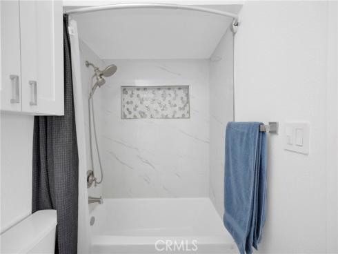 290 Victoria 31 Street, Costa Mesa, CA