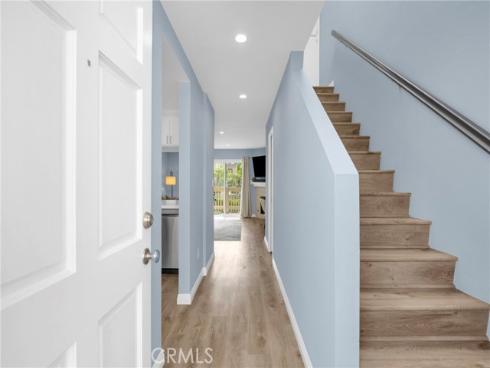 290 Victoria 31 Street, Costa Mesa, CA