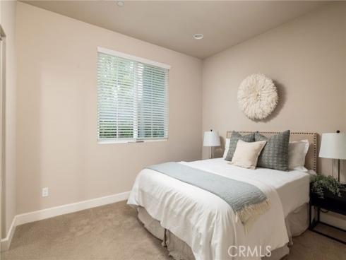 135 Walnut Street, Costa Mesa, CA