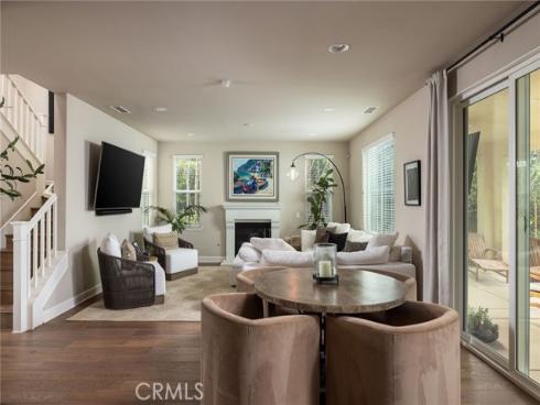 135 Walnut Street, Costa Mesa, CA