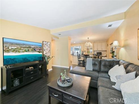 2018 Anaheim Avenue, Costa Mesa, CA