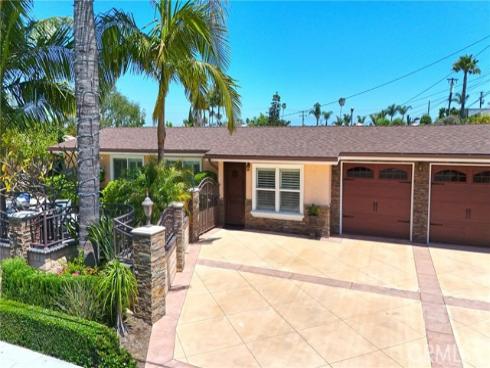 2018 Anaheim Avenue, Costa Mesa, CA