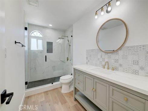 380 Mira Loma Pl , Costa Mesa, CA